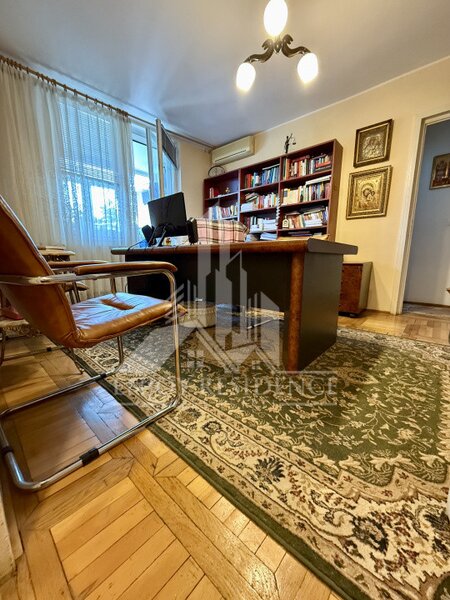 Gara de Nord, super pozitie! 2 camere centrala individuala, etaj 2